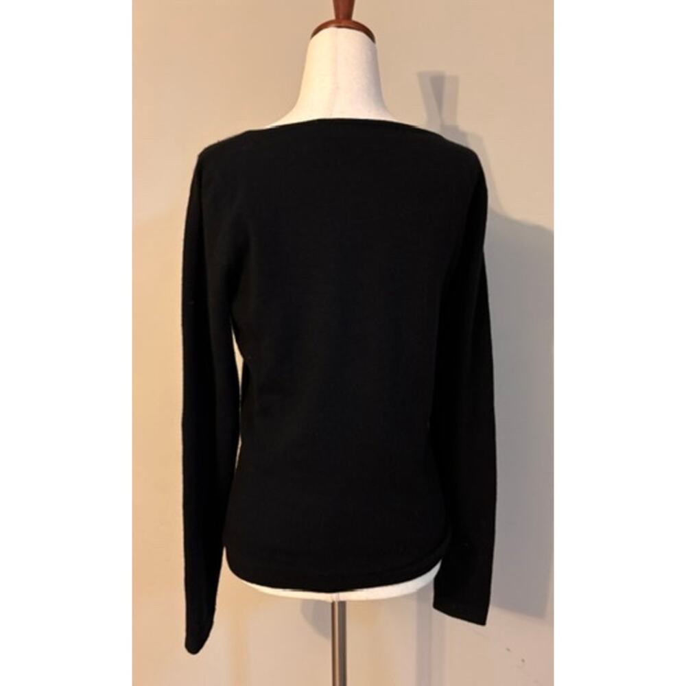 Barneys New York Cashmere Sweater Womens M Black 3D Rose Rosette 100% Cashmere - Picture 6 of 10